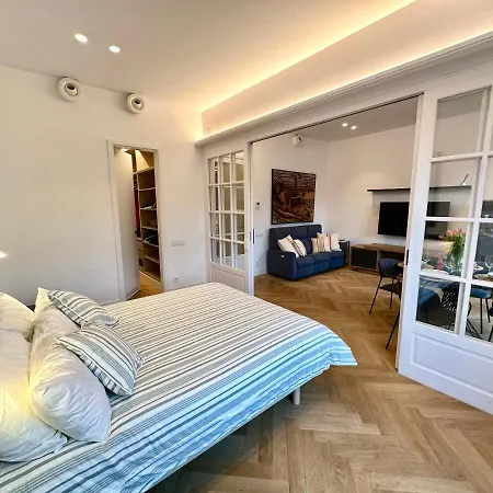 Paseo De Gracia, Centro Apartment *